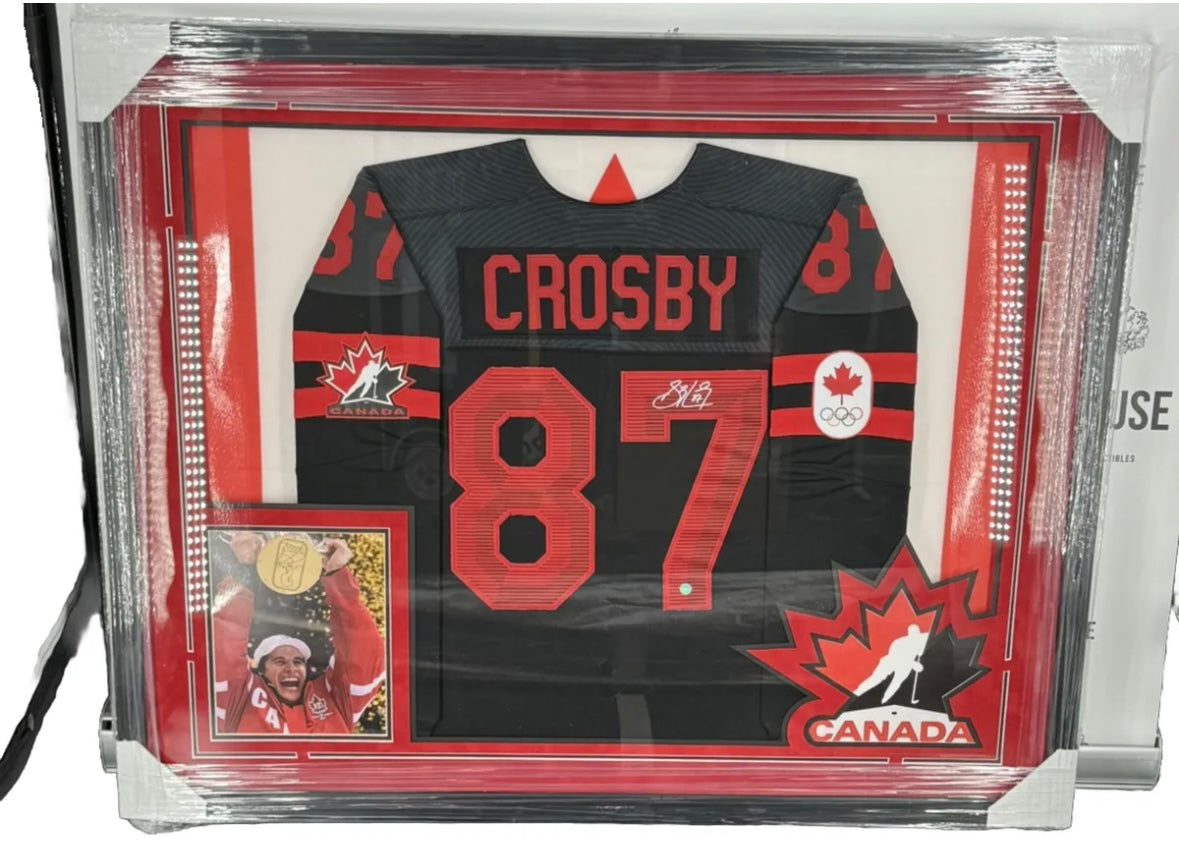 SIDNEY CROSBY PITTSBURGH PENGUINS CANADA SIGNED Black JERSEY FRAMED Frameworth