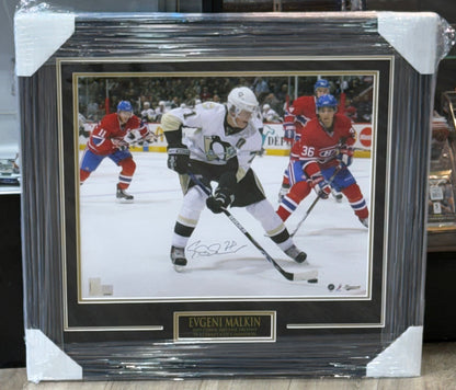 Evgeni Malkin Signed 16x20 Photo Pittsburgh Penguins Frameworth